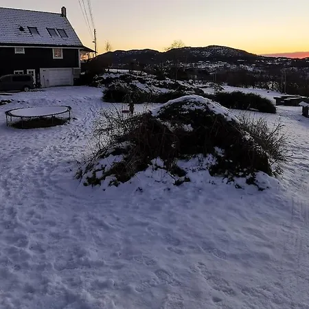 Topfloor Apartment Separate Entranc Nice View Stord Fitjar Exterior photo