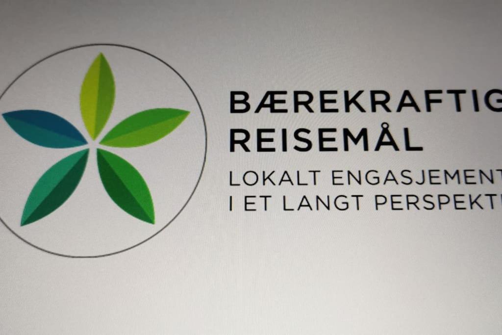 Topfloor Separate Entranc View Stord * Fitjar
